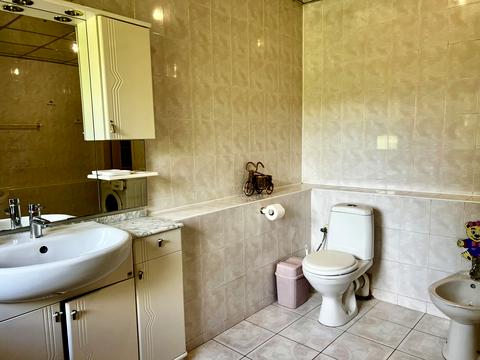 будинок за адресою Ужгородська вул., 9