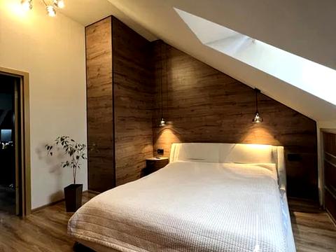 квартира за адресою Святомихайлівська вул., 17