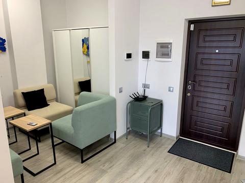 комерційна за адресою Жилянська вул., 68