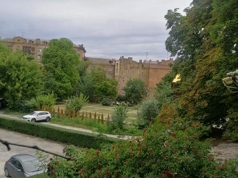 квартира за адресою Десятинна вул., 1/3