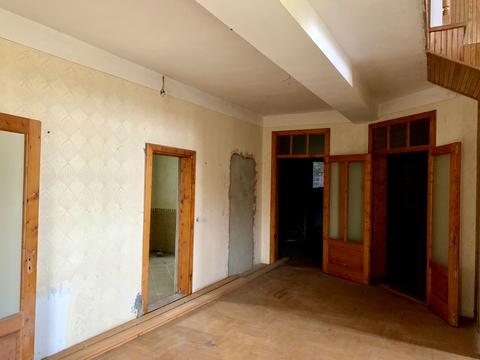 будинок за адресою Молодіжна