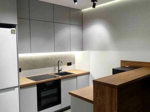 квартира за адресою Олександра Олеся вул., 8/17