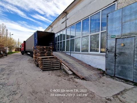 комерційна за адресою Узинська, 2