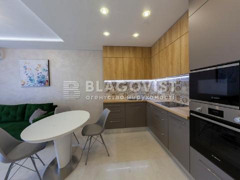 квартира за адресою Джона Маккейна вул. (Івана Кудрі), 7