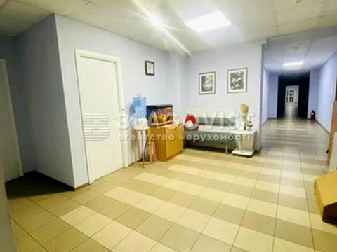 коммерческая по адресу Юрия Ильенко ул. (Мельникова), 83д
