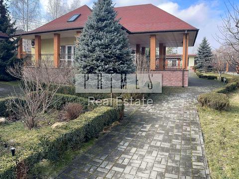 дом по адресу Соборна ул.