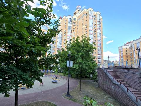 квартира за адресою Володимира Івасюка просп. (Героїв Сталінграду), 6