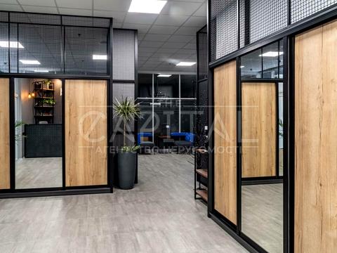 комерційна за адресою Борщагівська вул., 154