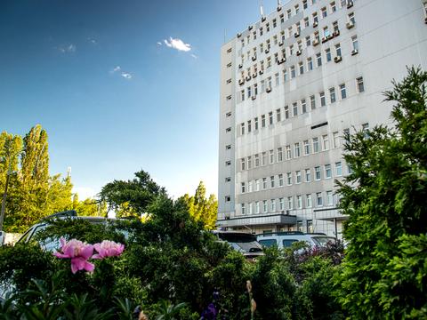 коммерческая по адресу Героїв Космосу ул., 4