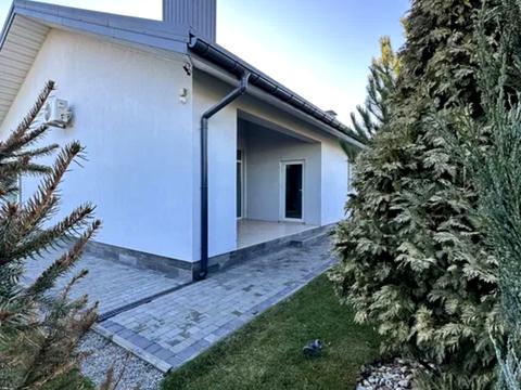 будинок за адресою Новоолександрівка