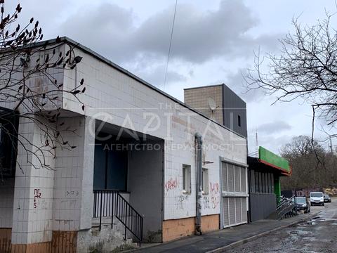 коммерческая по адресу Лукьяновская ул., 1