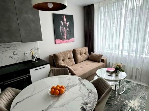 квартира по адресу Братьев Шеметов ул., 7