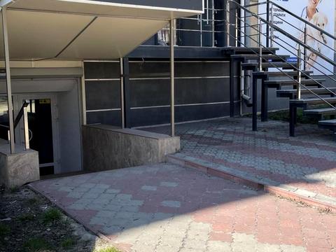 коммерческая по адресу Науки просп. (Ленина), 27