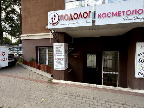 комерційна за адресою Василя Стуса вул. (Пушкінська), 62 є