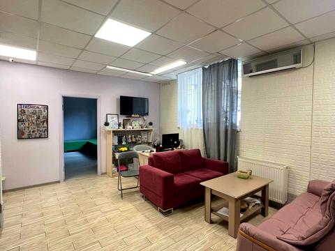 комерційна за адресою Олени Степанівни вул. (Ленінградська), 5