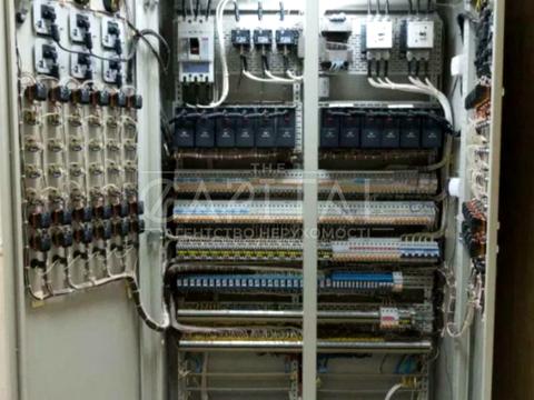 комерційна за адресою Соборная, 1