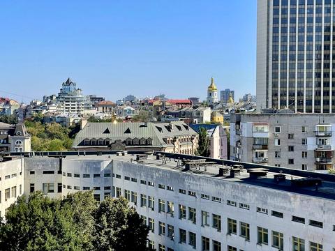 квартира за адресою Київ, Кудрявська вул., 24а