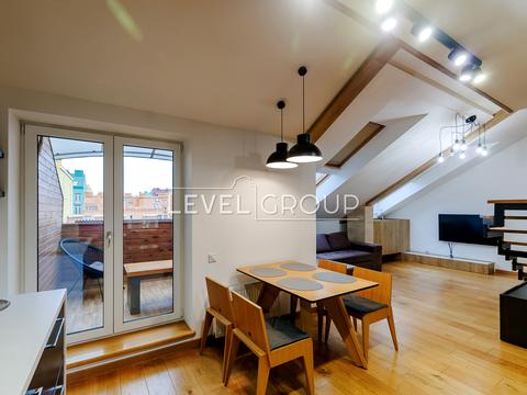 квартира за адресою Регенераторна вул., 4 к11