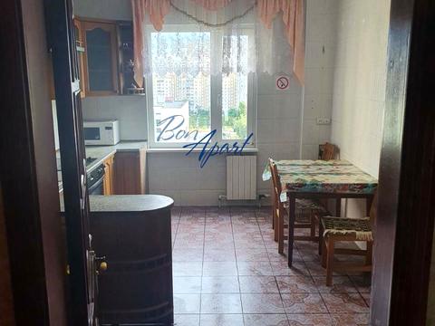 квартира за адресою Миколи Бажана просп., 36