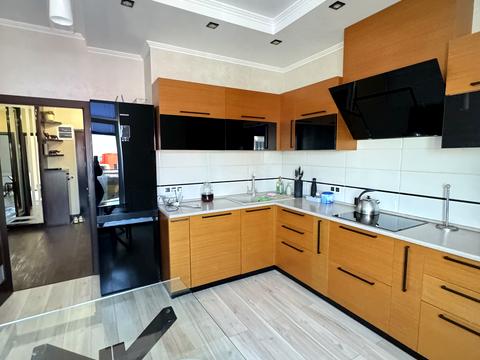 квартира за адресою Перлинна вул., 3