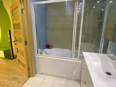 квартира по адресу Героев Полка "Азов ул. (Малиновского маршала), 8