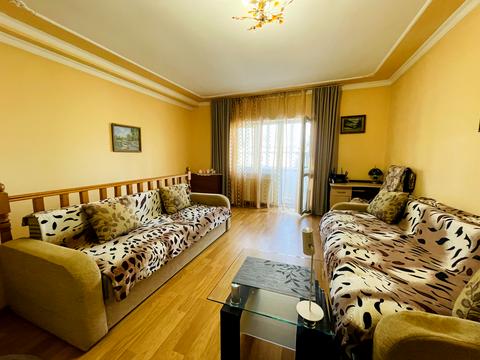 квартира за адресою Миколи Зерова вул., 11