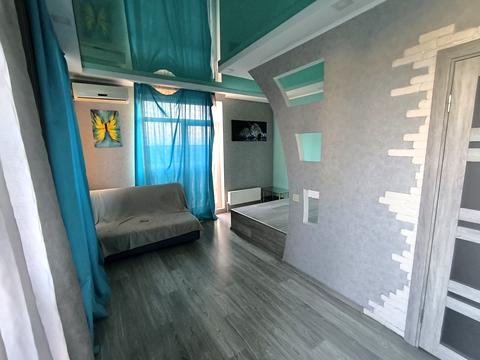 квартира за адресою Дмитра Луценка вул. (Крейсера "Аврора"), 14