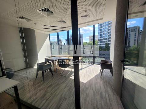 комерційна за адресою Болсуновська вул. (Сергія Струтинського), 13