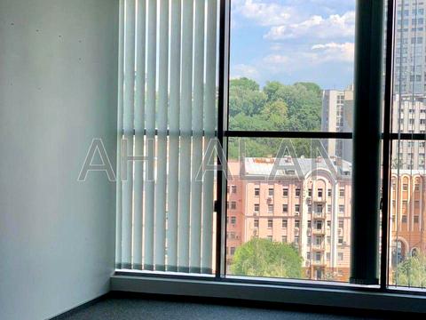 комерційна за адресою Мечникова вул. (Кловський), 2