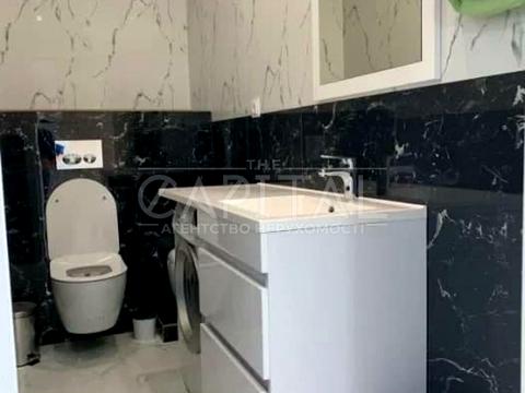 коммерческая по адресу Кловский спуск, 7a