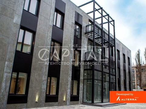 комерційна за адресою Старокиївська вул., 10