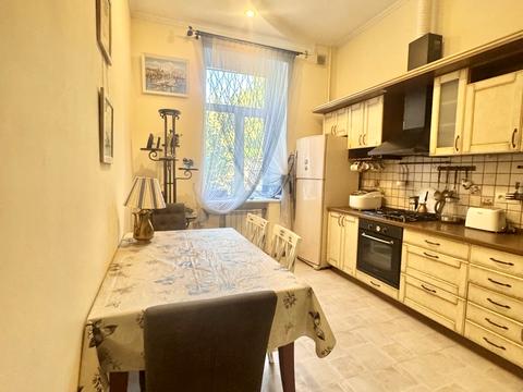 квартира за адресою Богдана Хмельницького вул., 84