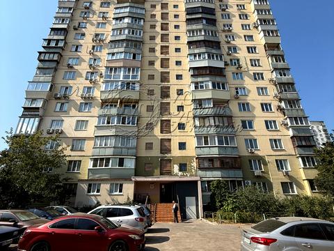 квартира за адресою Героїв Дніпра вул., 38-Е