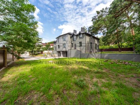 будинок за адресою Фастівський