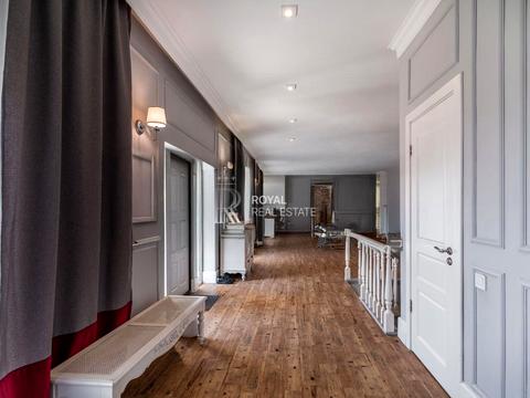 дом по адресу Ивана Сирко ул.