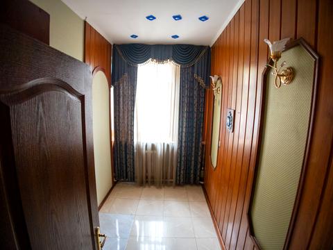 комерційна за адресою Борисоглібська вул., 12
