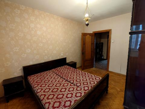 квартира за адресою Академіка Корольова вул., 5