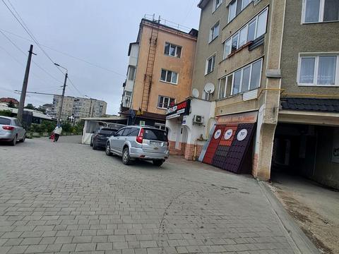 коммерческая по адресу Джохара Дудаева ул., 1
