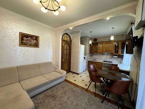 квартира за адресою Кловський узвіз, 14/24