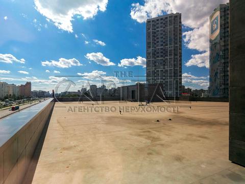 комерційна за адресою Миколи Бажана просп., 1Ц