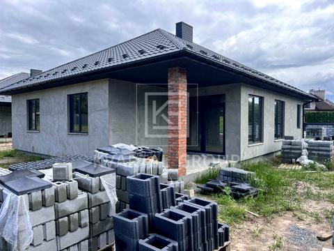 будинок за адресою Молодіжна