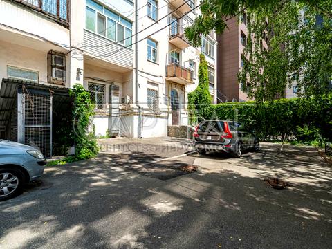 коммерческая по адресу Саксаганского ул., 55