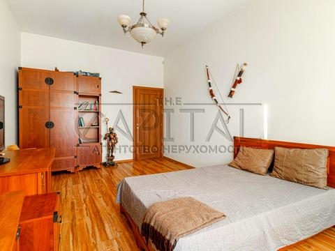 будинок за адресою Виноградна, 1