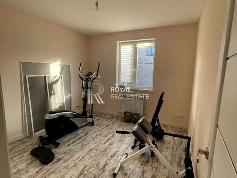 дом по адресу Садовая ул.