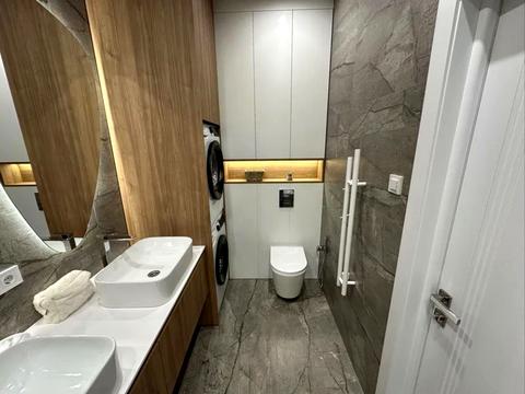 квартира по адресу Краснова ул., 4