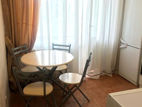 квартира по адресу Голосеевский просп. (40-летия Октября), 11