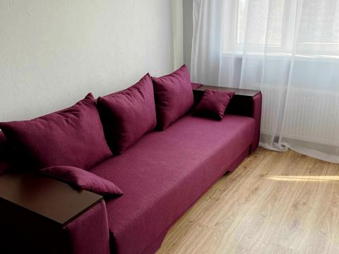 квартира за адресою Академіка Глушкова просп., 142