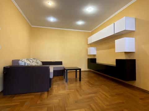 квартира за адресою Срібнокільська вул., 8А