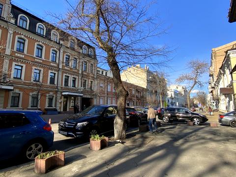 квартира за адресою Борисоглібська вул., 4