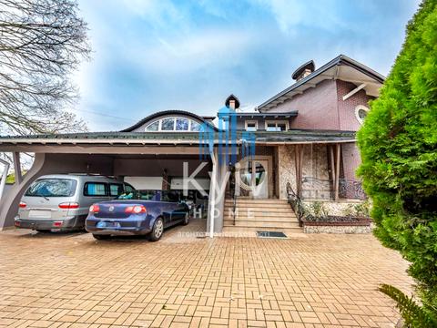 будинок за адресою Абрикосова вул.